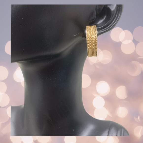 Vintage BERGERE Gold Tone Braided Hoop Clip Earrings Signed 1970's Designer - Picture 2 of 6